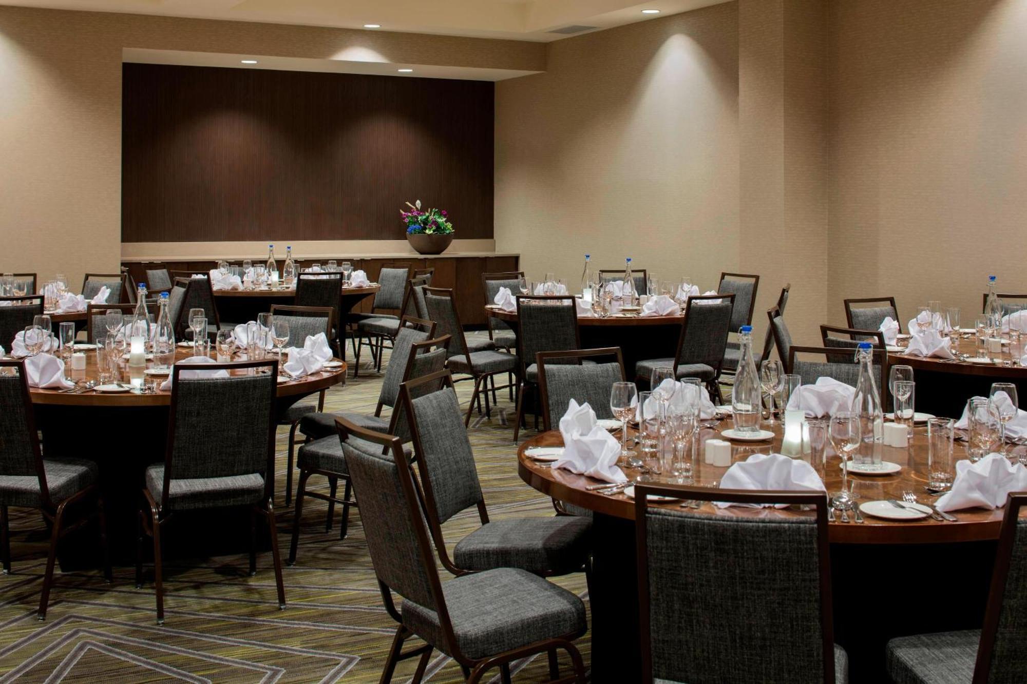 Courtyard By Marriott Prince George Exterior foto